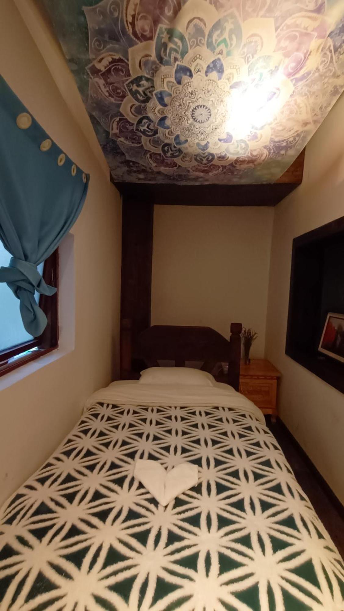 Energy Space Healing Inn شانغريلا المظهر الخارجي الصورة